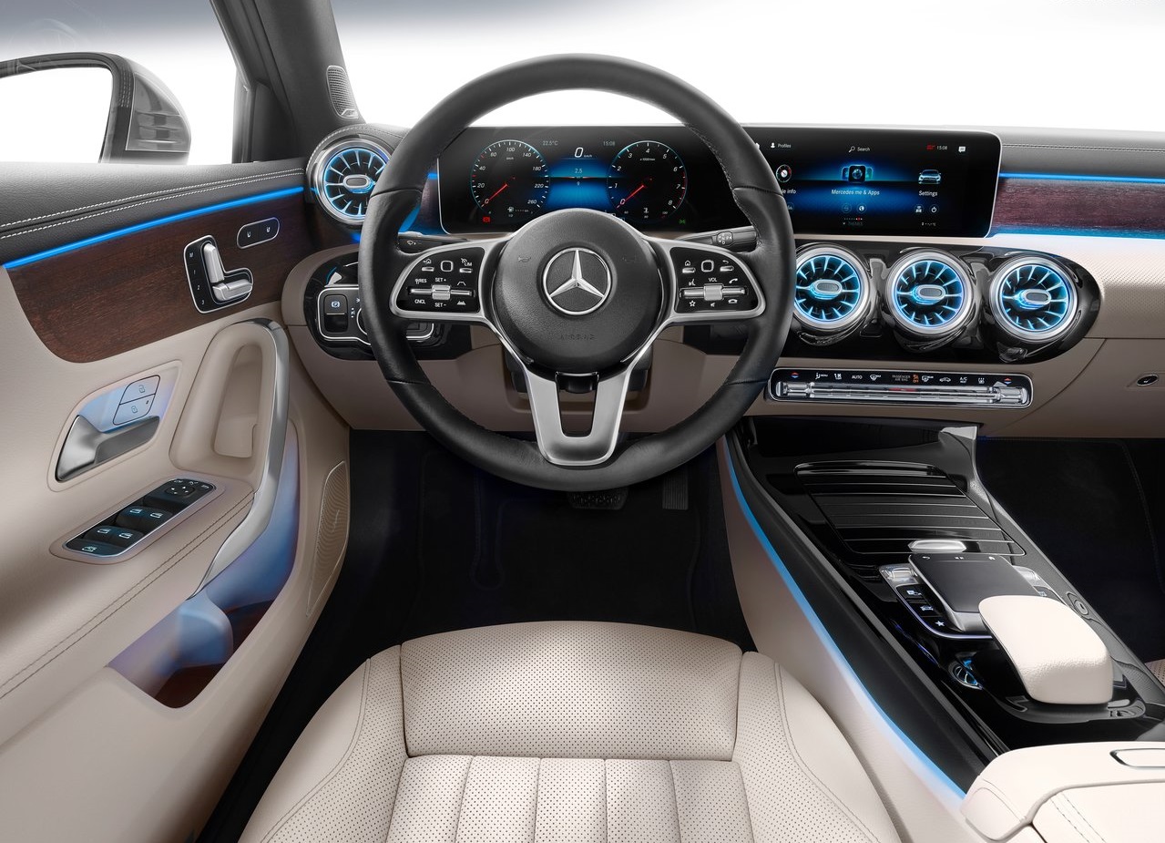 Mercedes benz A klasse limousine